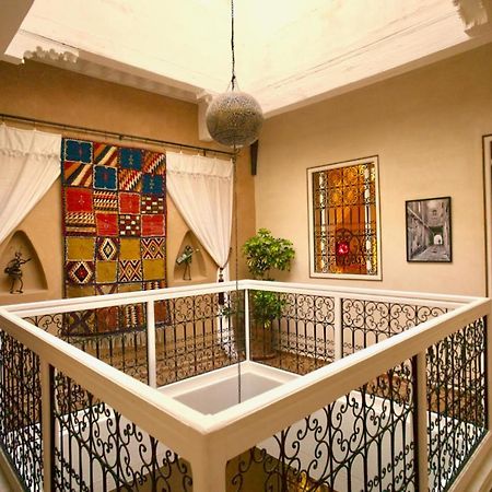 Hotel Riad Laylati As-Suwajra Zewnętrze zdjęcie