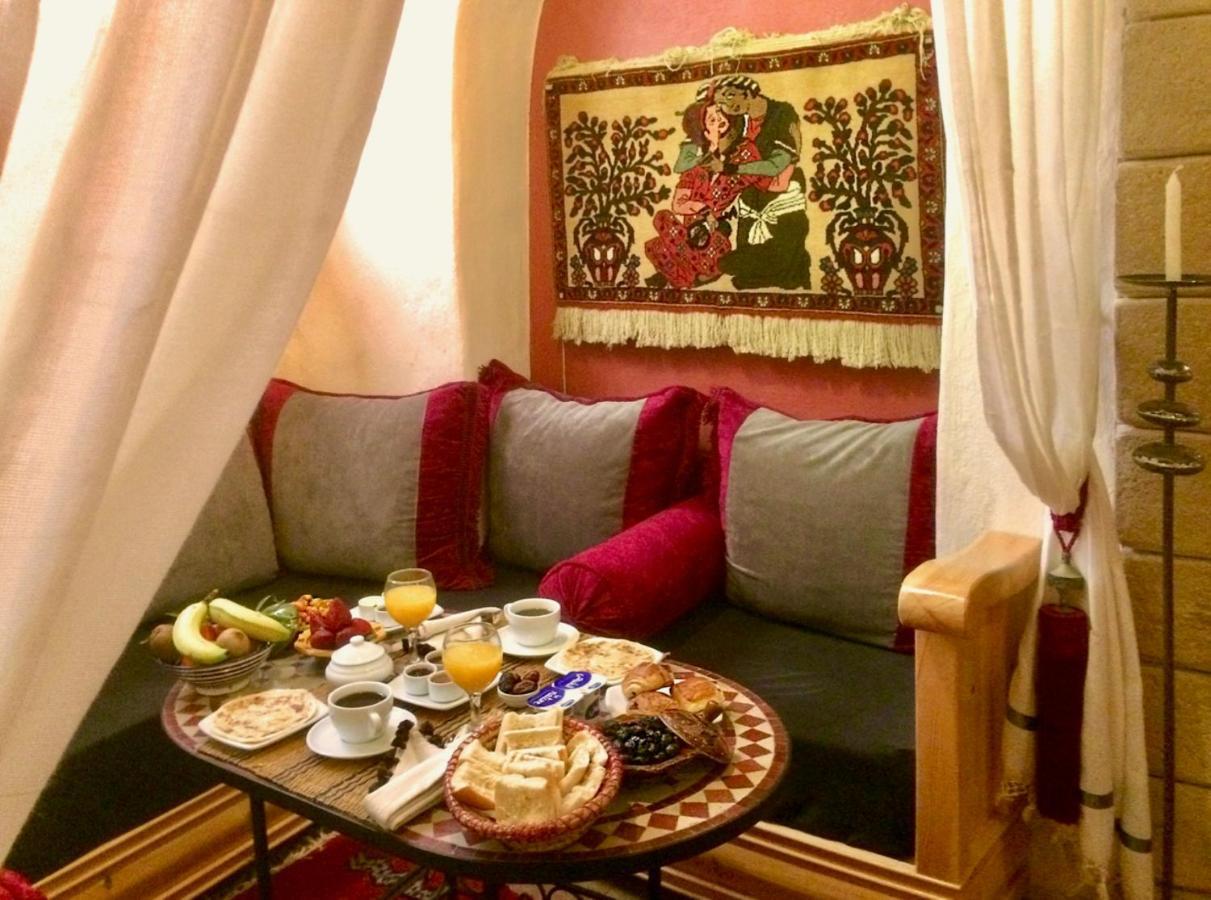 Hotel Riad Laylati As-Suwajra Zewnętrze zdjęcie