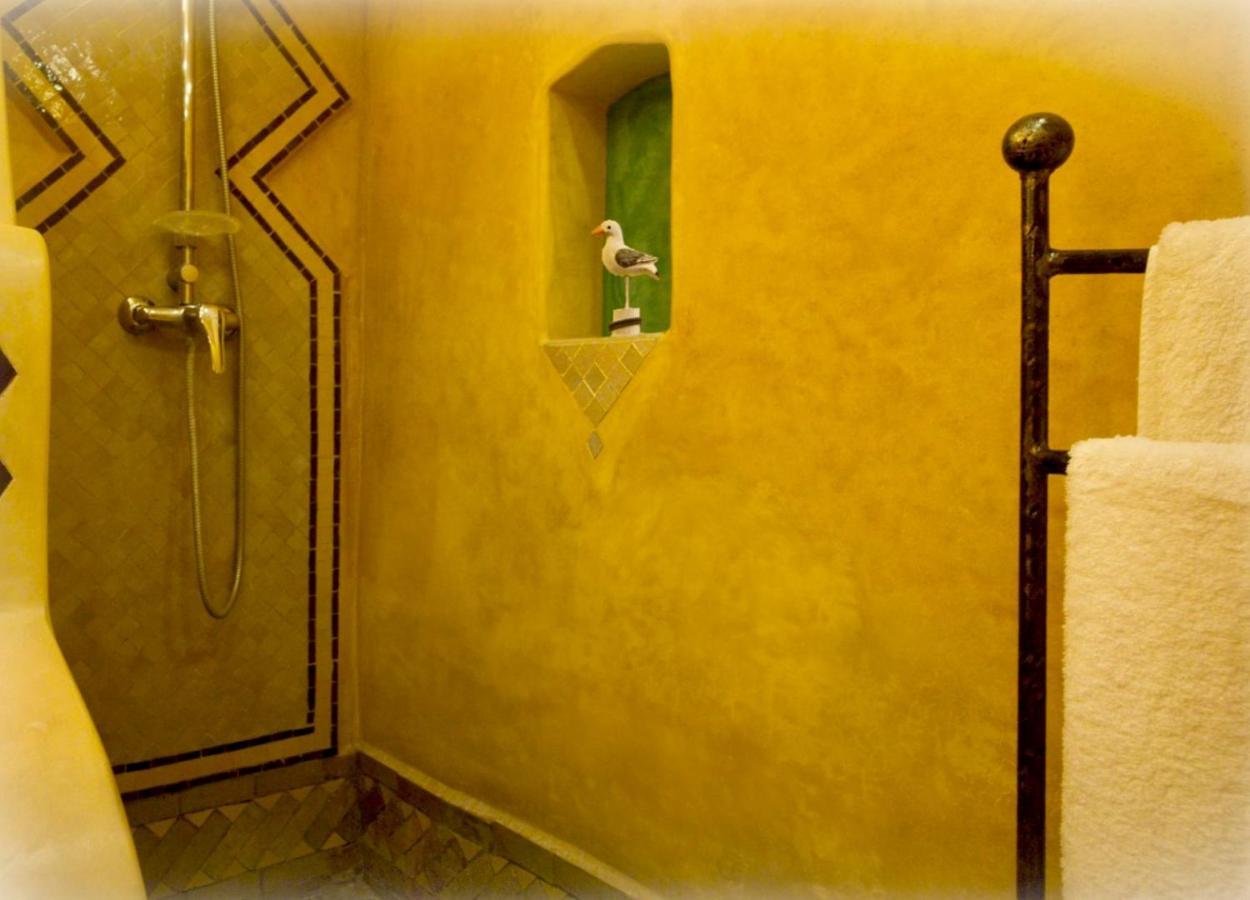 Hotel Riad Laylati As-Suwajra Zewnętrze zdjęcie