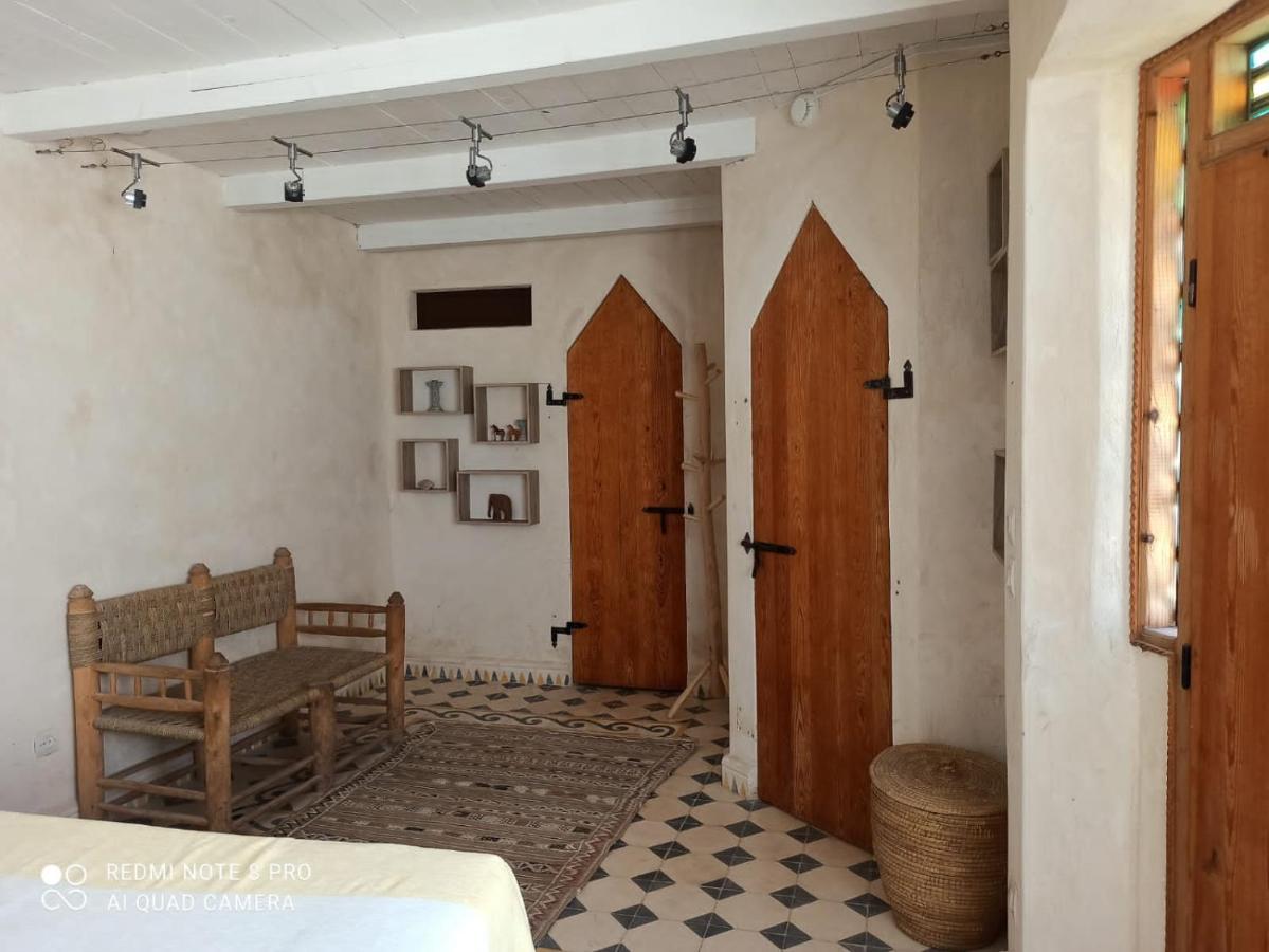 Hotel Riad Laylati As-Suwajra Zewnętrze zdjęcie