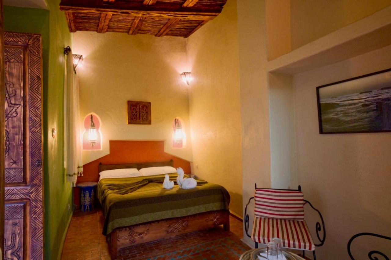 Hotel Riad Laylati As-Suwajra Zewnętrze zdjęcie