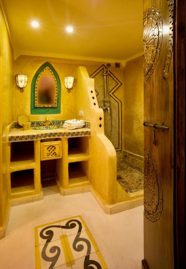 Hotel Riad Laylati As-Suwajra Zewnętrze zdjęcie