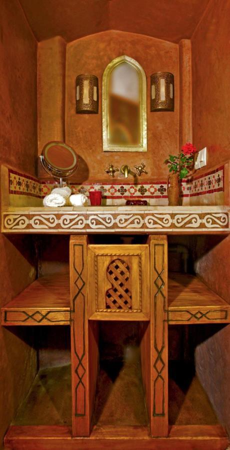 Hotel Riad Laylati As-Suwajra Zewnętrze zdjęcie